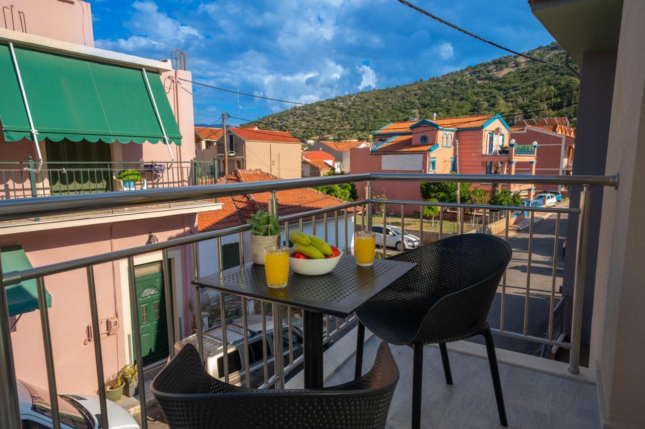 Nicole Studios Agia Efimia Exterior foto