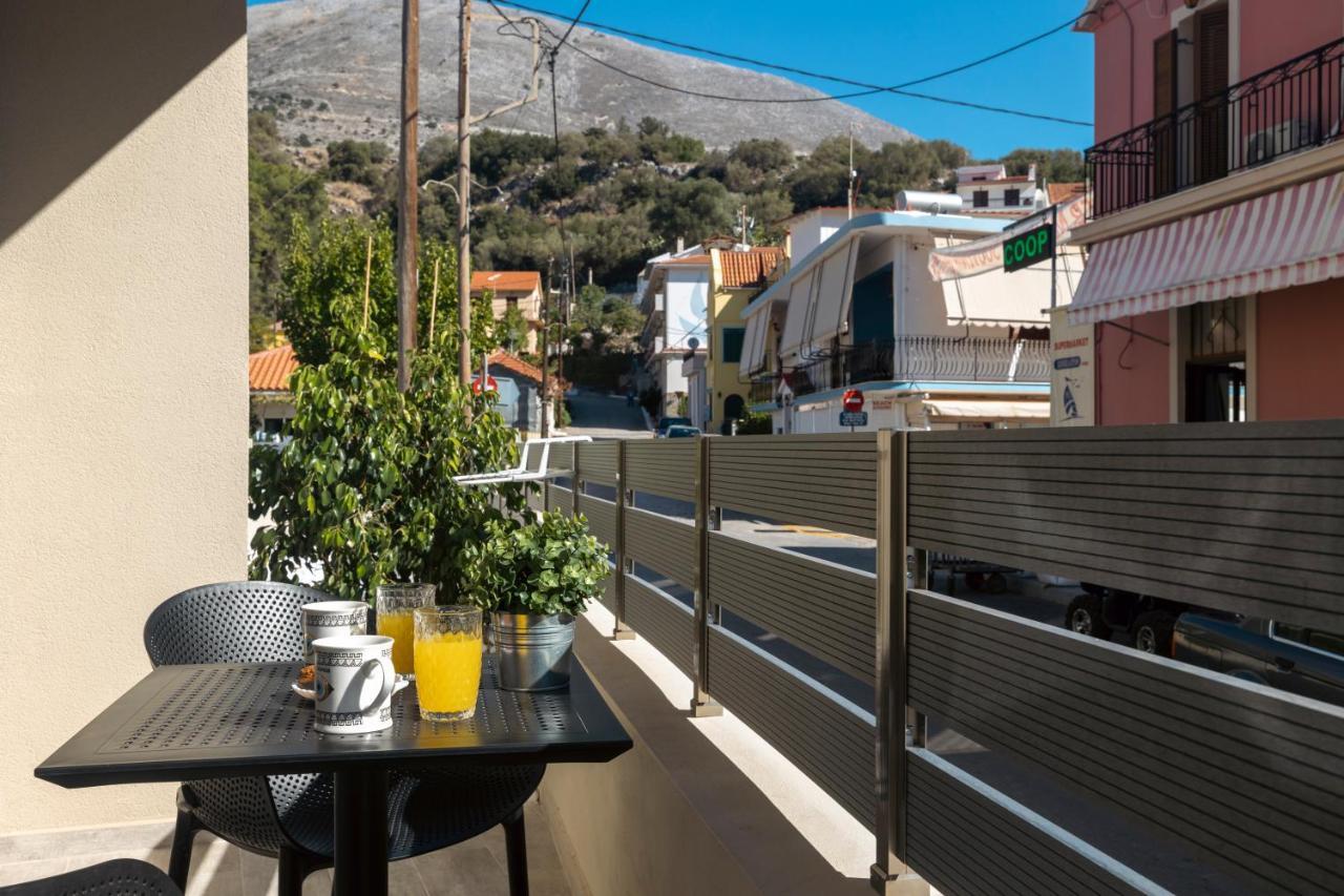Nicole Studios Agia Efimia Exterior foto