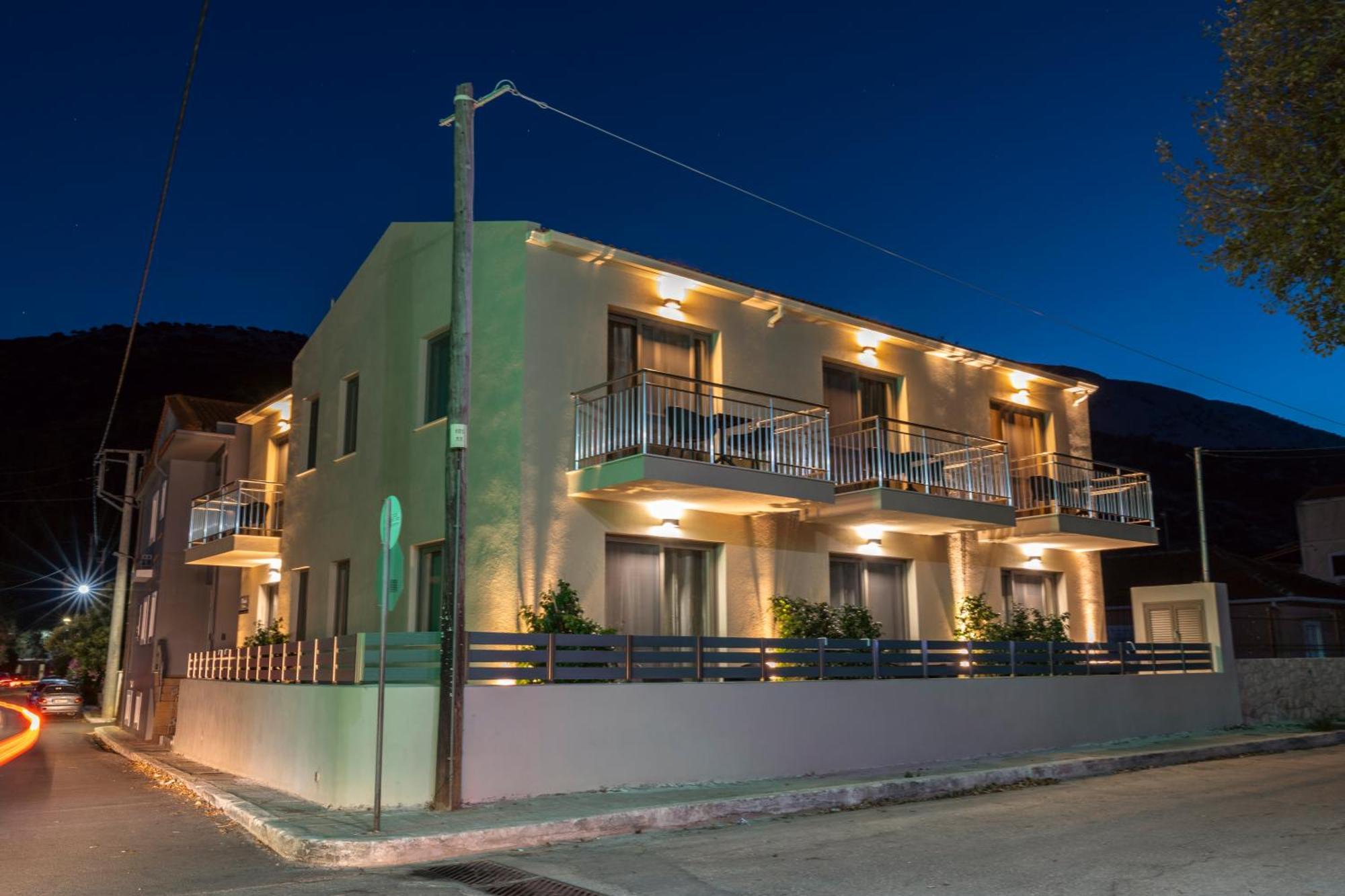 Nicole Studios Agia Efimia Exterior foto